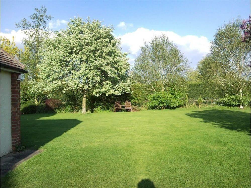 Latchmead Bed & Breakfast Stansted Mountfitchet Εξωτερικό φωτογραφία